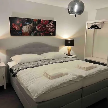 Apartment Art Wealth's Cozy Places *